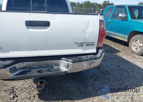 2007 Toyota Tacoma Prerunner V6 из США, поврежденный, VIN 3TMJU62N07M030451